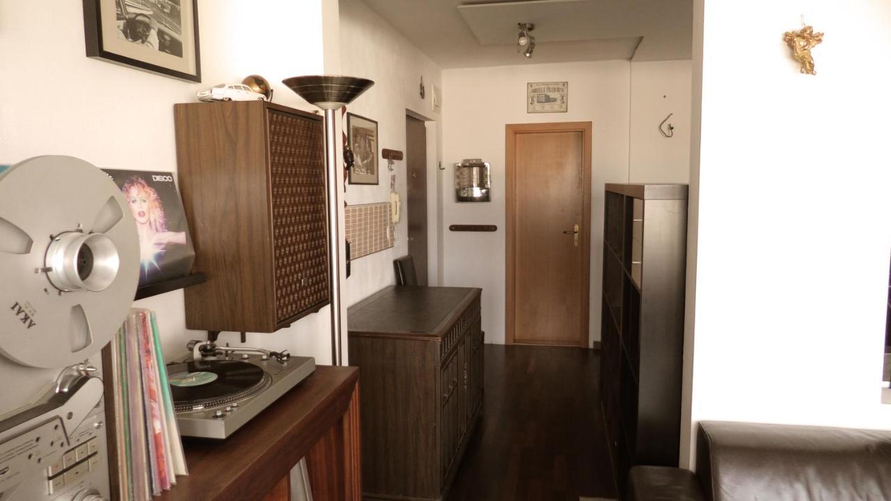 Studio With A View Of The Center Of Bratislava Exteriör bild